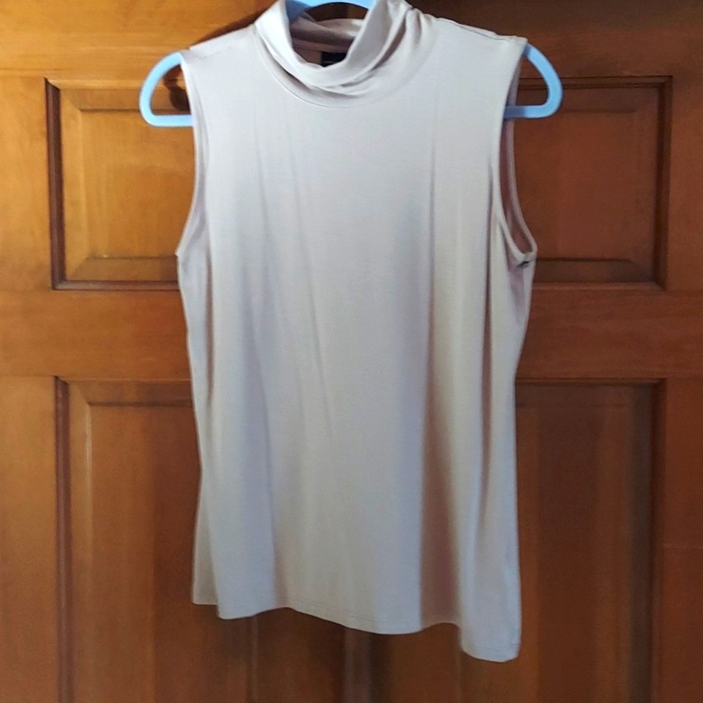 Adrienne Vittadini sleeveless turtleneck